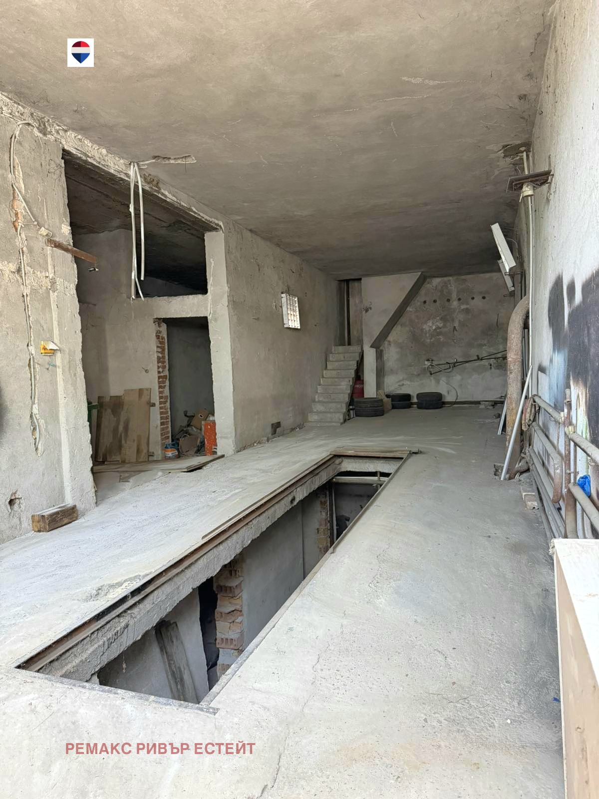 Продава КЪЩА, гр. Русе, Средна кула, снимка 7 - Къщи - 56003097