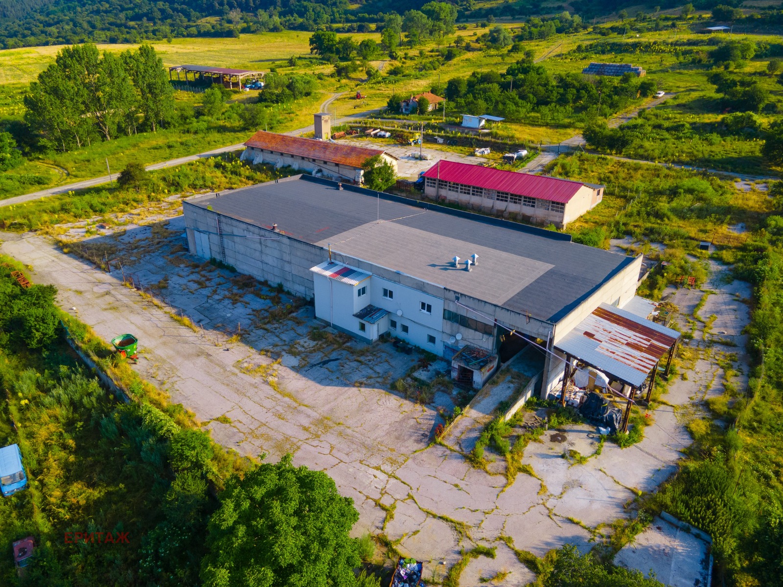 Продава ПРОМ. ПОМЕЩЕНИЕ, с. Горна Малина, област София област