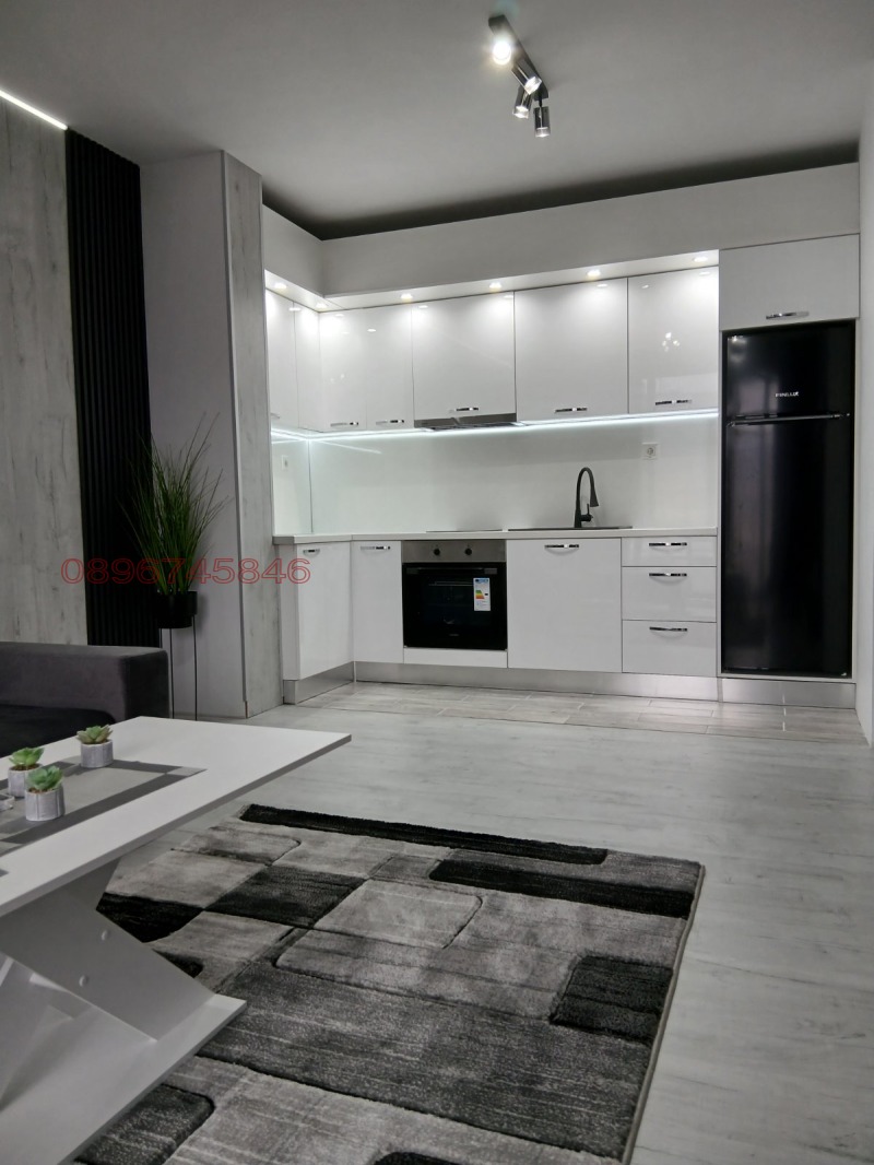 Продава 2-СТАЕН в град Пловдив, Коматево - 64 кв.м / 143 000 € » 279 683.69 лв.