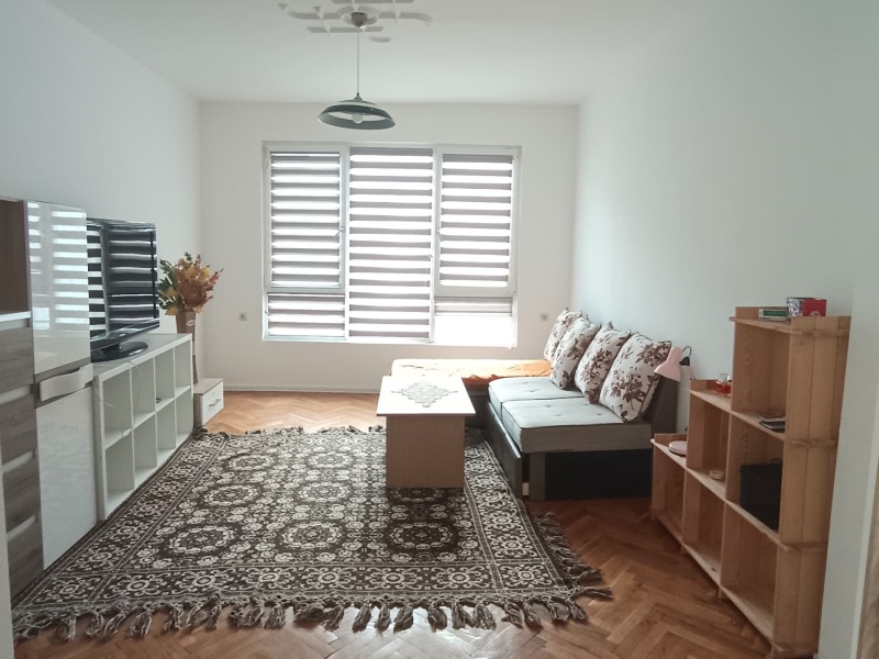 Продава 3-СТАЕН, град Благоевград, Идеален център • 130000 € / 254257.90 лв. • 58666582 1