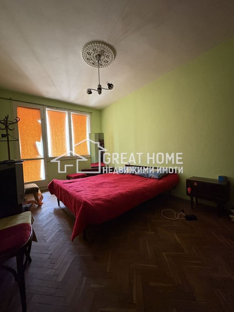Продава  Многостаен град Търговище , Център , 120 кв.м | 52727989 - изображение [4]