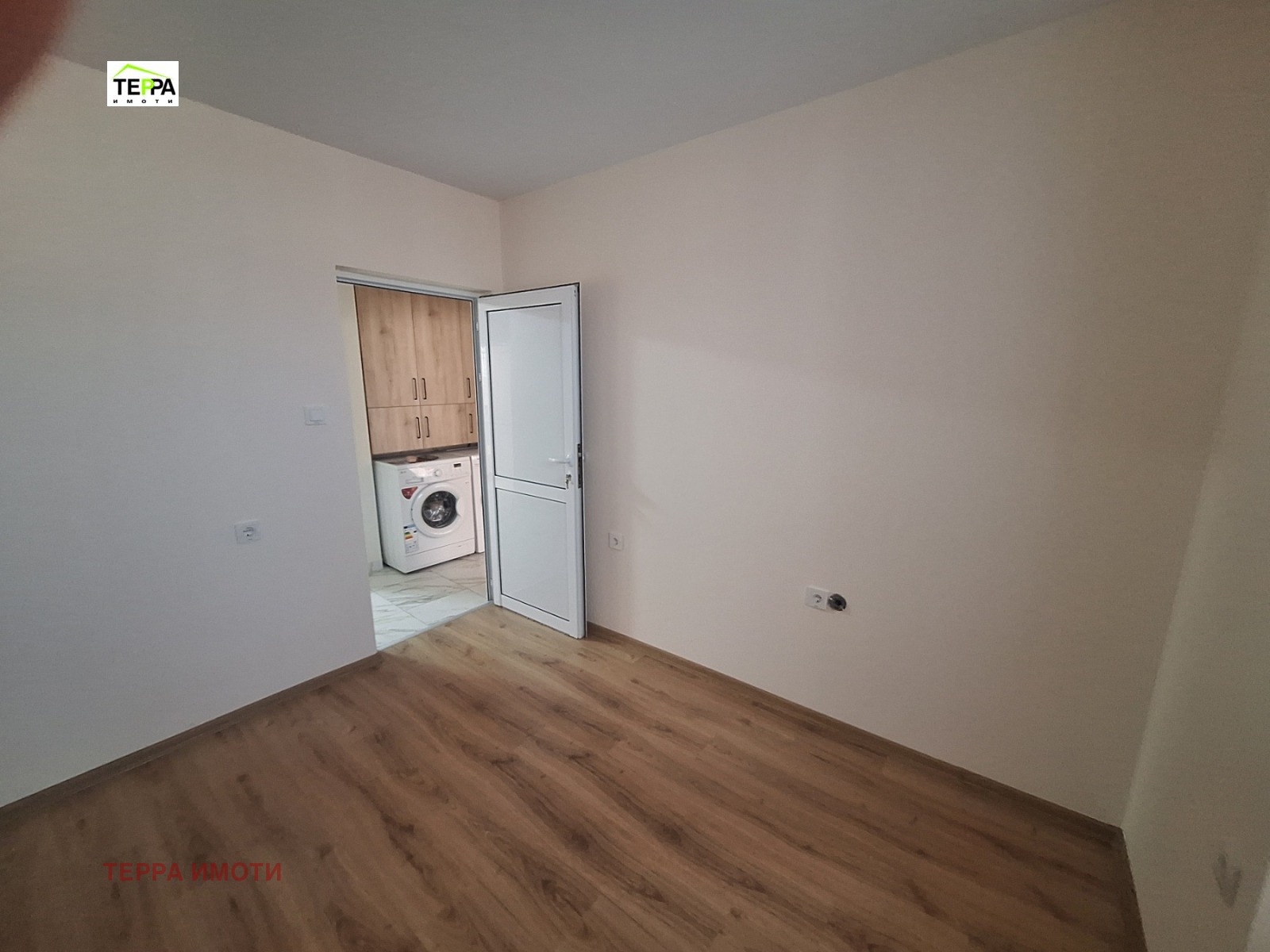 Продава МНОГОСТАЕН, гр. Стара Загора, Център, снимка 15 - Апартаменти - 55999264