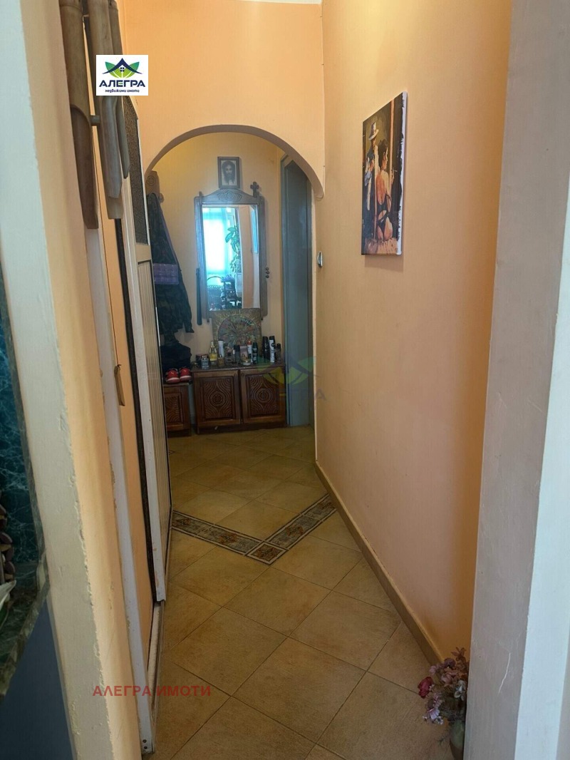 Продава  2-стаен град Пазарджик , Център , 49 кв.м | 69589154 - изображение [5]