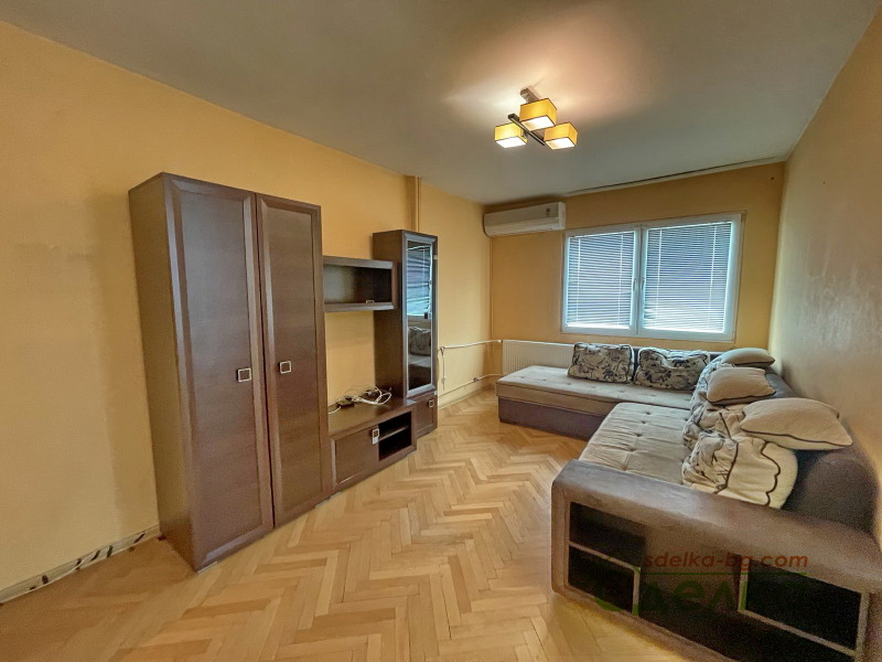 De vânzare  2 dormitoare Gabrovo , Țentâr , 123 mp | 48455024