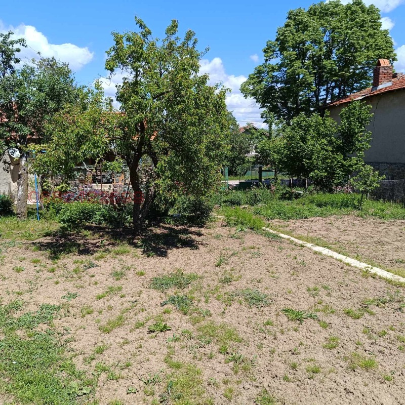 Продава КЪЩА, с. Кондофрей, област Перник, снимка 17 - Къщи - 52784820