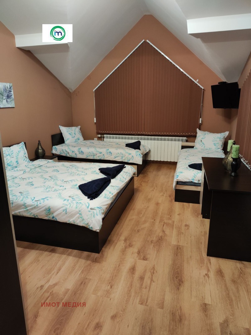 Продава ВИЛА, м-т Цигов чарк, област Пазарджик, снимка 13 - Вили - 53571927