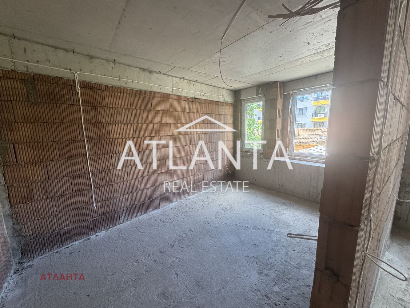 Продава АТЕЛИЕ, ТАВАН, гр. Варна, Гранд Мол, снимка 6 - Апартаменти - 55025277