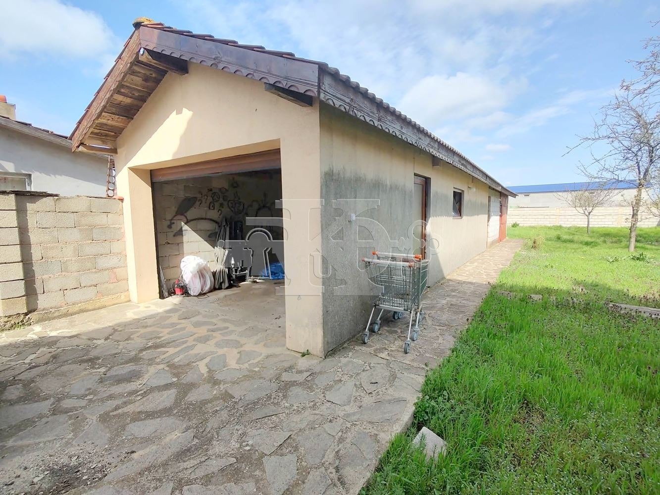 Продава КЪЩА, гр. Генерал Тошево, област Добрич, снимка 12 - Къщи - 54189255