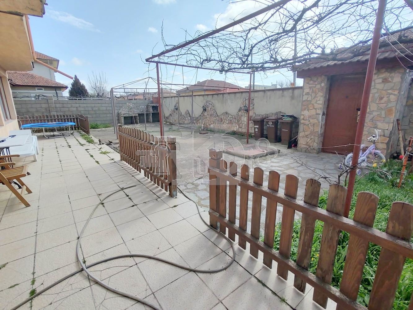 Продава КЪЩА, гр. Генерал Тошево, област Добрич, снимка 11 - Къщи - 54189255