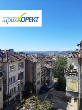 3+ bedroom Akatsiya, Veliko Tarnovo 10