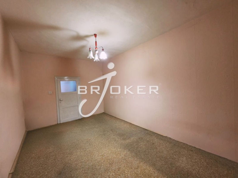 Продава 3-СТАЕН, гр. Кърджали, Център, снимка 6 - Апартаменти - 52371831