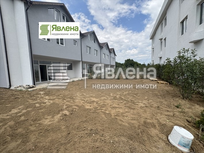 En venta  Casa Sofia , Kazichene , 200 metros cuadrados | 42151801 - imagen [3]
