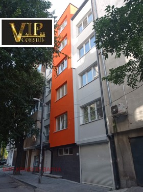 Продажба на тристайни апартаменти в град Варна — страница 4 - изображение 12 