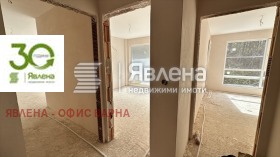 3-стаен град Варна, Виница 1