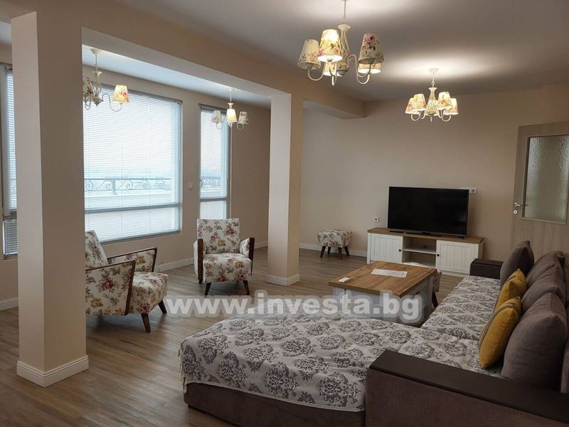 Продава  3-стаен град Пловдив , Тракия , 157 кв.м | 76217638