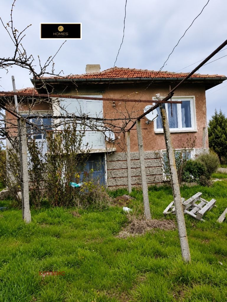 Продава КЪЩА, с. Козаревец, област Стара Загора