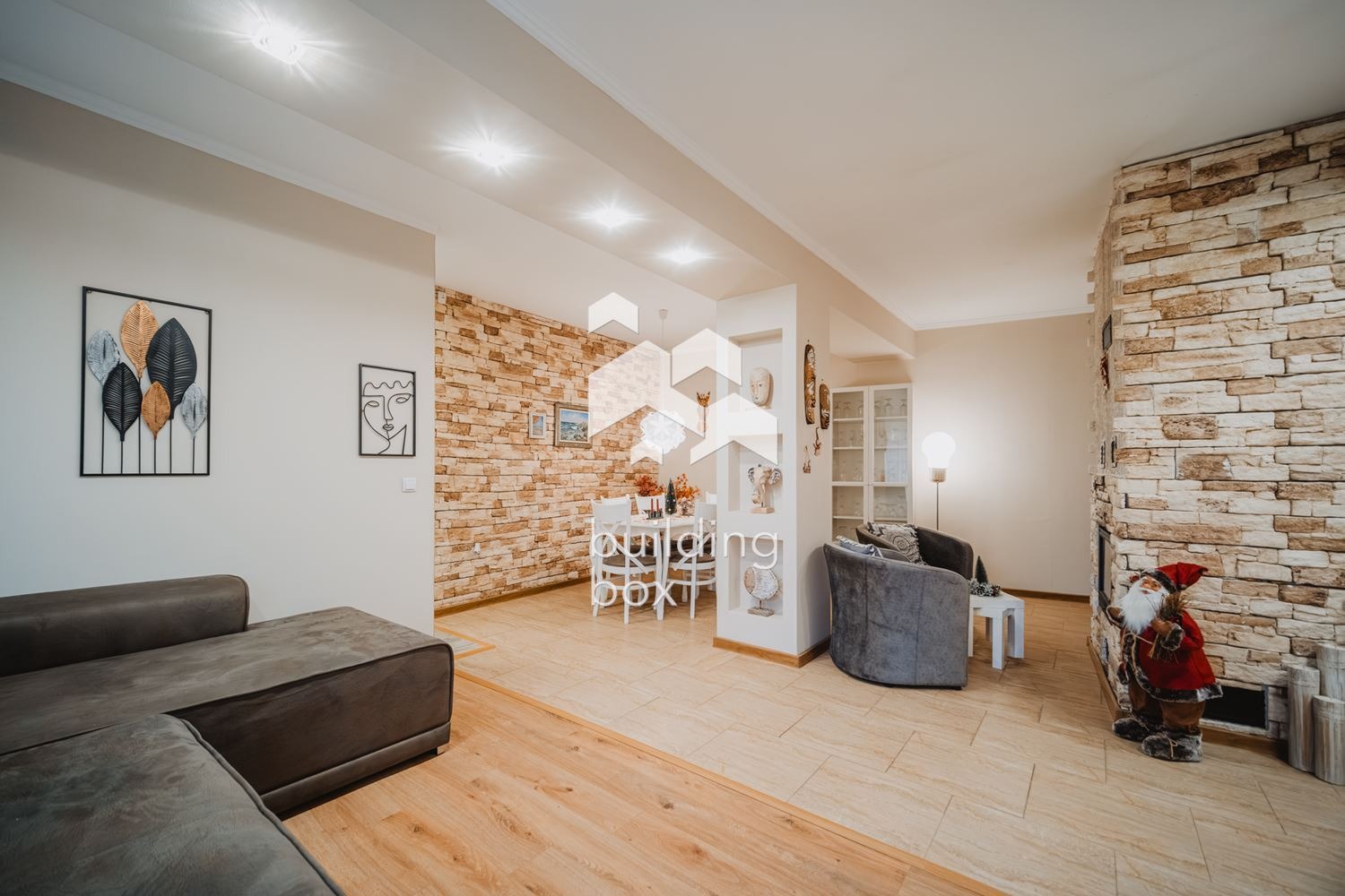 Продава КЪЩА, гр. Варна, с. Звездица, снимка 4 - Къщи - 53998465