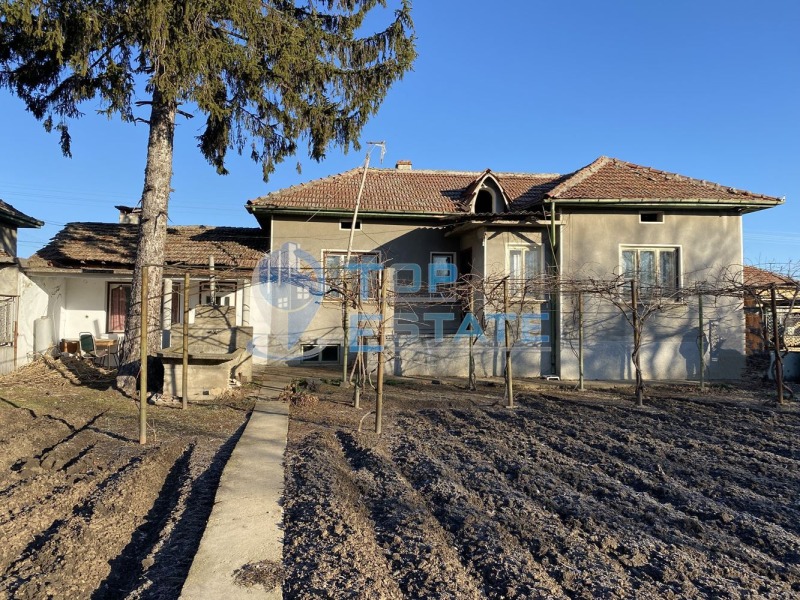 Продава КЪЩА в област Велико Търново, с. Патреш - 110 кв.м / 26 500 € » 51 829.50 лв., ТОП ЕСТЕЙТ