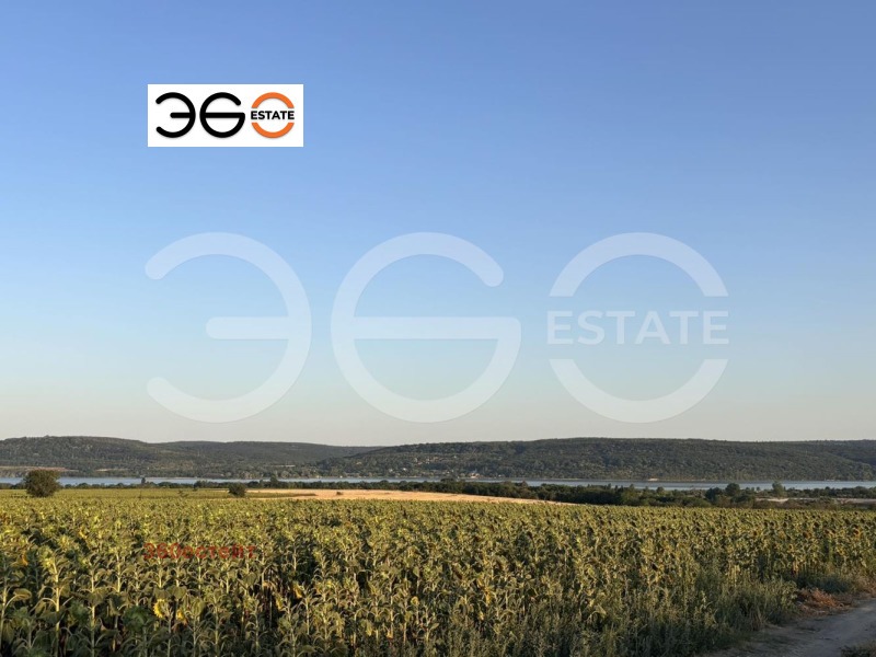 Продава ПАРЦЕЛ в град Варна, с. Тополи - 4464 кв.м / 319 900 € » 625 670.02 лв., 360естейт