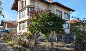Casa Dobrinishte, región Blagoevgrad