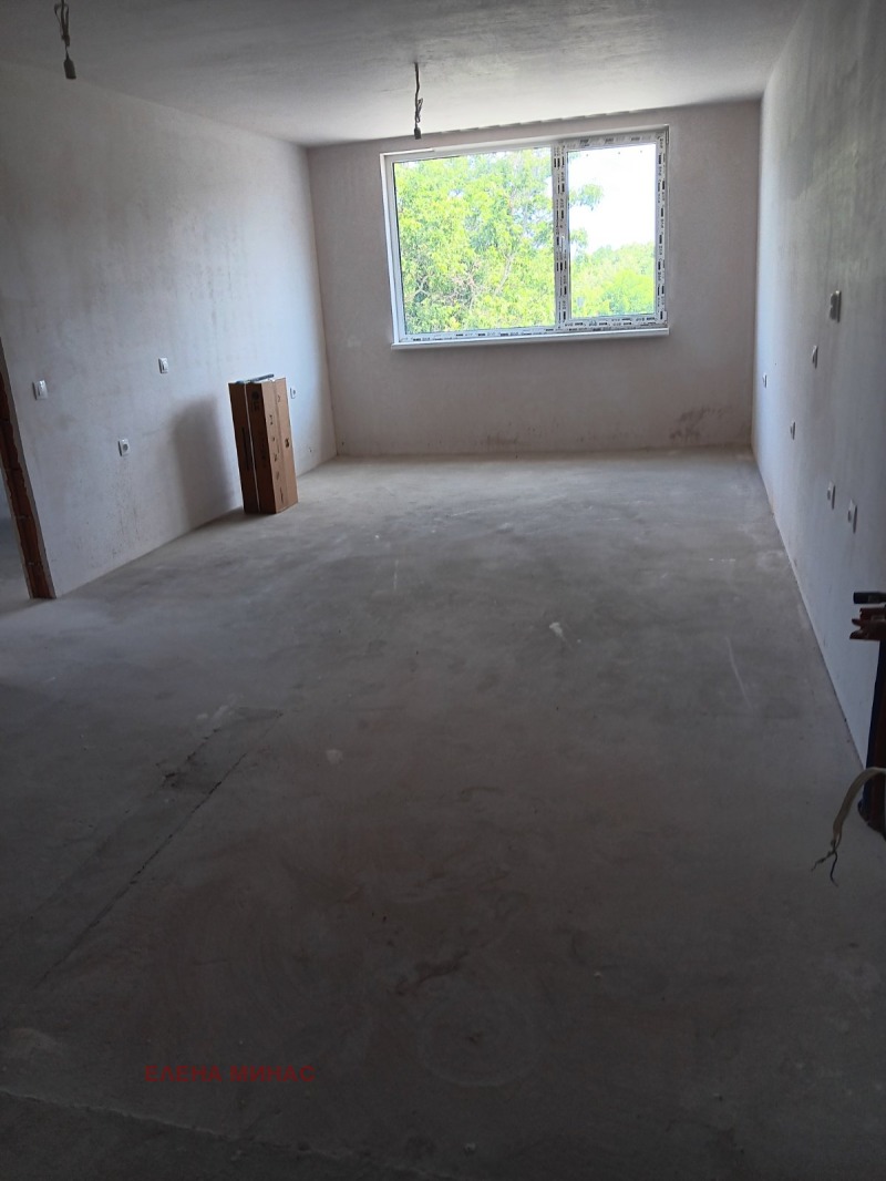 Na prodej  1 ložnice Šumen , Bolnicata , 70 m2 | 76534690