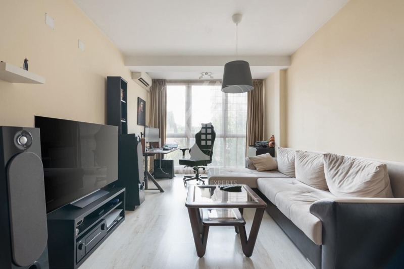 Eladó  1 hálószoba Sofia , Hladilnika , 64 négyzetméter | 72176105