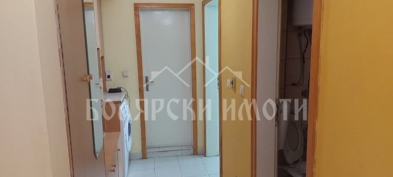 Продава 4-СТАЕН, гр. Велико Търново, Център, снимка 8 - Aпартаменти - 47954704