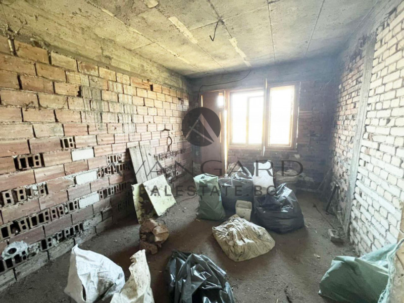 Продава КЪЩА, с. Скутаре, област Пловдив, снимка 5 - Къщи - 52710562