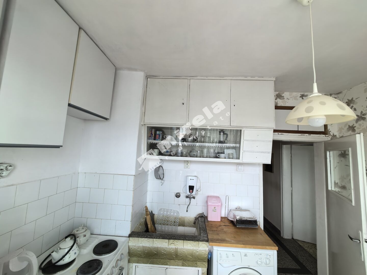Продава 2-СТАЕН, гр. Ямбол, Център, снимка 2 - Апартаменти - 50440930