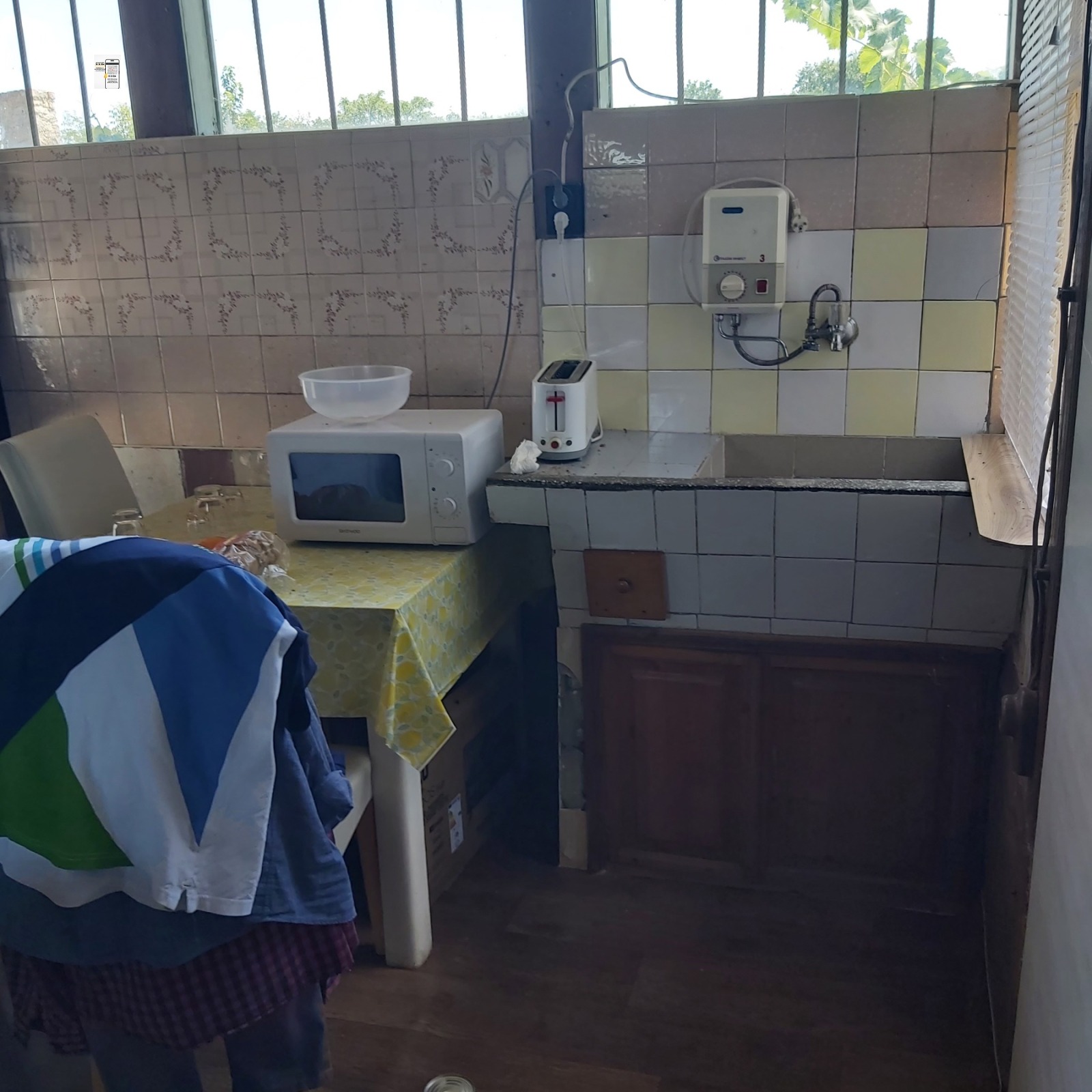 Продава КЪЩА, с. Владимирово, област Добрич, снимка 3 - Къщи - 55503709