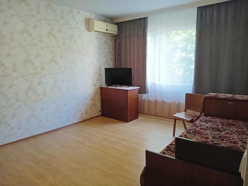 Продава  1-стаен град Плевен , Дружба 4 , 39 кв.м | 94917534 - изображение [4]