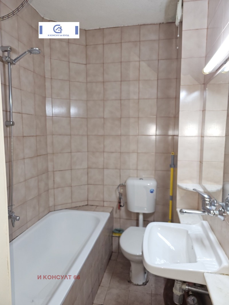 Продава  2-стаен град Ловеч , Център , 64 кв.м | 90429345 - изображение [11]