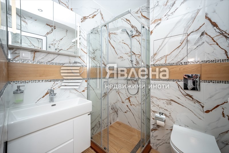 Продава 2-СТАЕН, гр. София, Център, снимка 11 - Апартаменти - 55083041