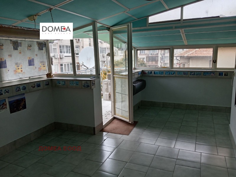 Продава 3-СТАЕН, гр. Бургас, Център, снимка 3 - Апартаменти - 52374379