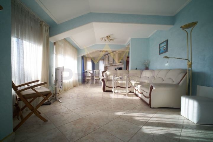 Продава МНОГОСТАЕН, гр. Варна, Операта, снимка 7 - Апартаменти - 53677766