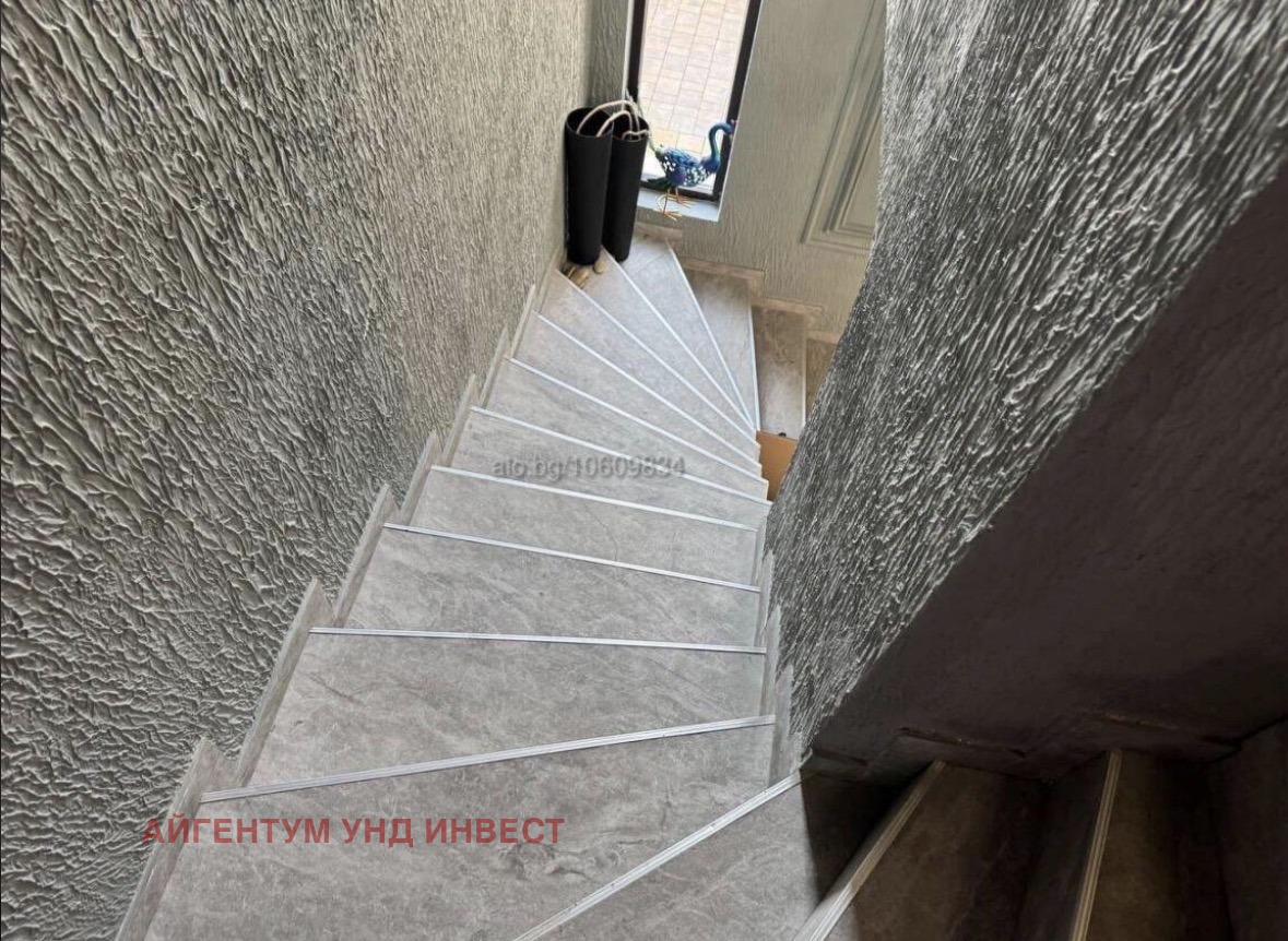 Продава КЪЩА, гр. Бургас, Сарафово, снимка 4 - Къщи - 54761916