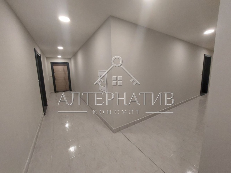 Продава 3-СТАЕН, гр. Бургас, Славейков, снимка 2 - Aпартаменти - 47421068