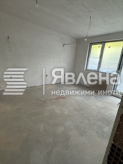 Myytävänä  2 makuuhuonetta Varna , Tsentralna pošta , 96 neliömetriä | 47755374 - kuva [3]