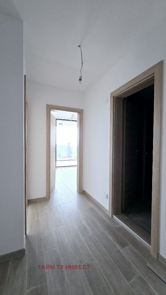 Продава  4-стаен град Варна , к.к. Св.Св. Константин и Елена , 141 кв.м | 58835445 - изображение [2]