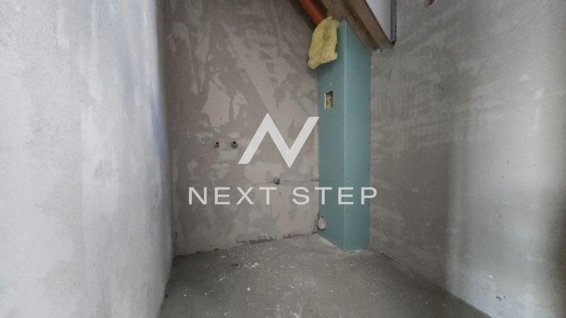 Eladó  Bérlakás Plovdiv , Vastanicseski , 158 négyzetméter | 43920501 - kép [12]