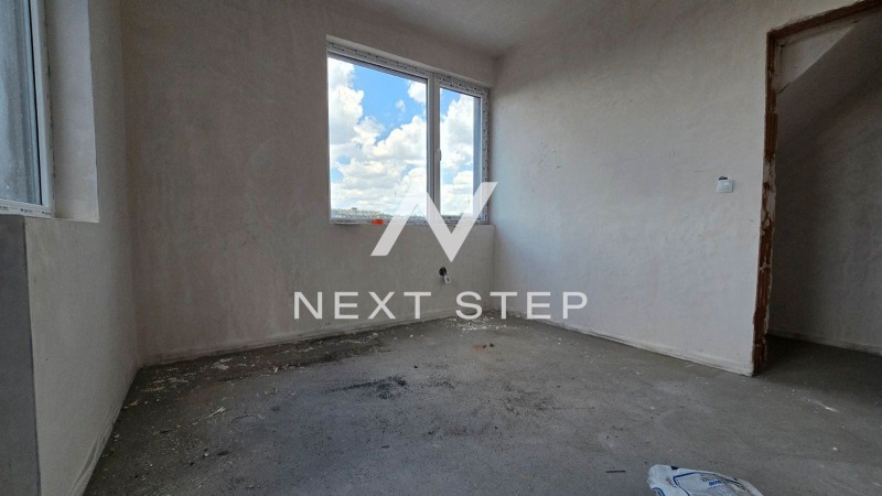 Eladó  Bérlakás Plovdiv , Vastanicseski , 158 négyzetméter | 43920501 - kép [3]