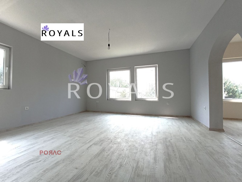Продава  Къща, град Варна, Галата •  160 000 EUR • ID 50708280 — holmes.bg - [1] 
