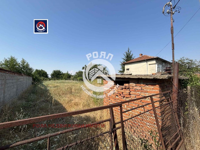 Eladó  Cselekmény régió Plovdiv , Benkovski , 1036 négyzetméter | 84290822