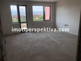 2 makuuhuonetta Kjutšuk Pariž, Plovdiv 1