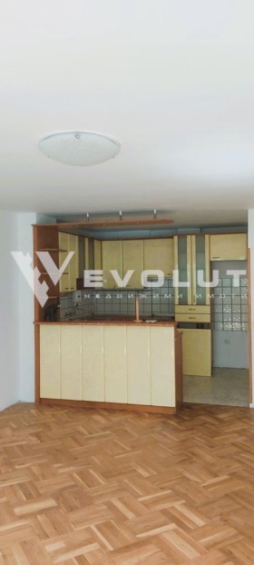 Продажба на многостайни апартаменти в град Варна - изображение 4 