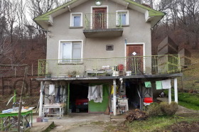 Продажба на имоти в с. Радуловци, област София - изображение 1 