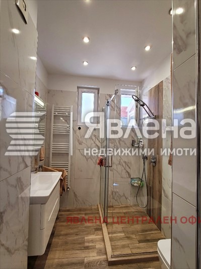 Продава 2-СТАЕН, гр. София, Център, снимка 11 - Апартаменти - 56302648
