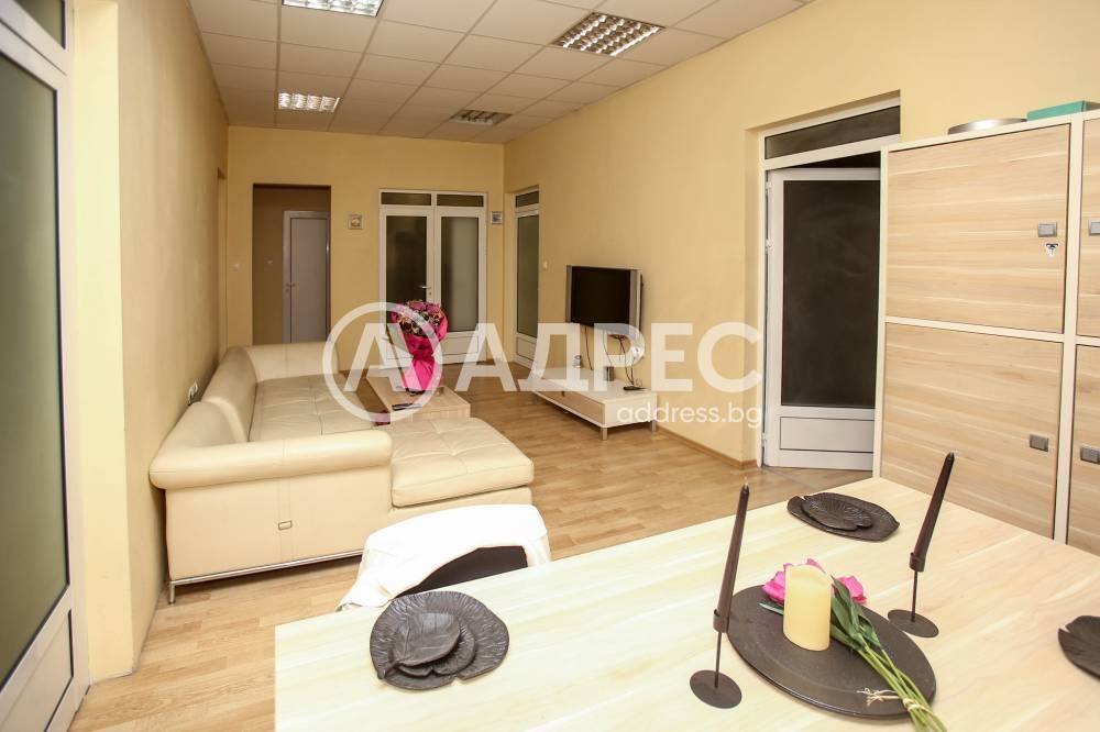 Продава МНОГОСТАЕН, гр. София, Център, снимка 5 - Апартаменти - 54924368
