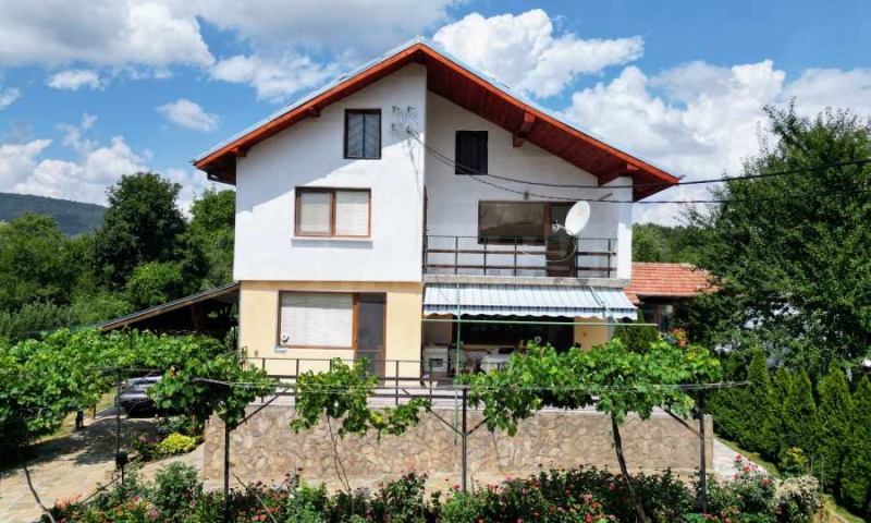 De vânzare  Casa regiunea Gabrovo , Sevlievo , 200 mp | 85424996 - imagine [10]