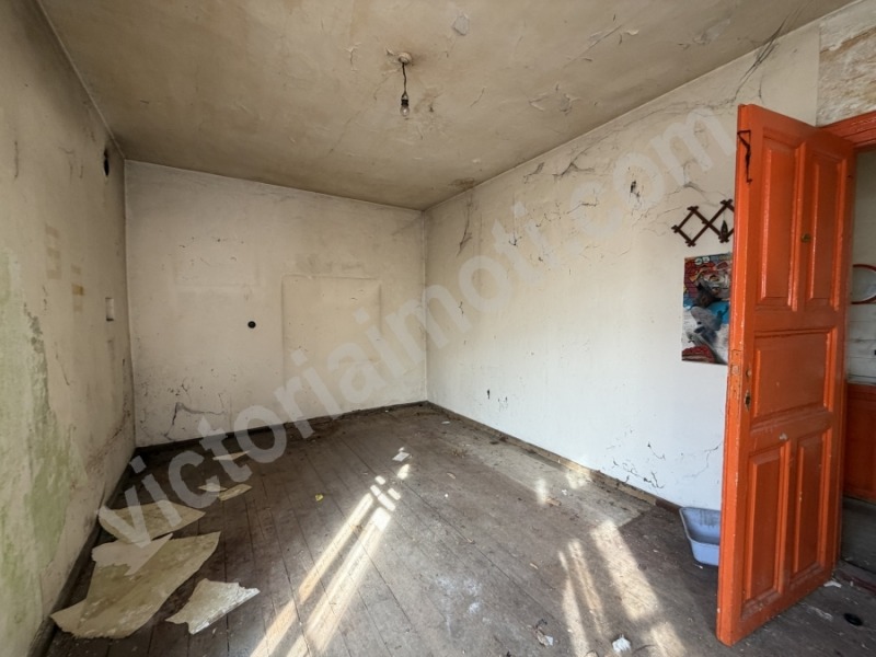 Продава КЪЩА, гр. Велико Търново, Център, снимка 7 - Къщи - 53374955